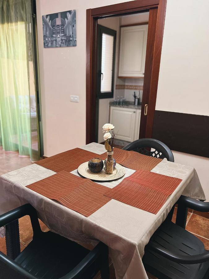 Bungalow With 2 Bedrooms, Playa La Tejita El Médano Eksteriør billede